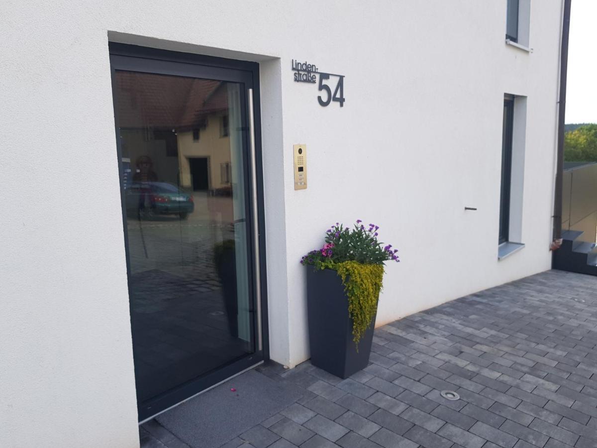 Apartments Bei Playmobil 2,130 M2,24H Self Check-In,Free Parking Zirndorf Dış mekan fotoğraf
